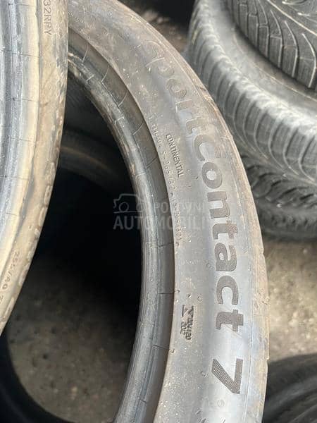 Continental 255/40 R21 Letnja