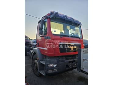 MAN 26 340 kabina i delovi