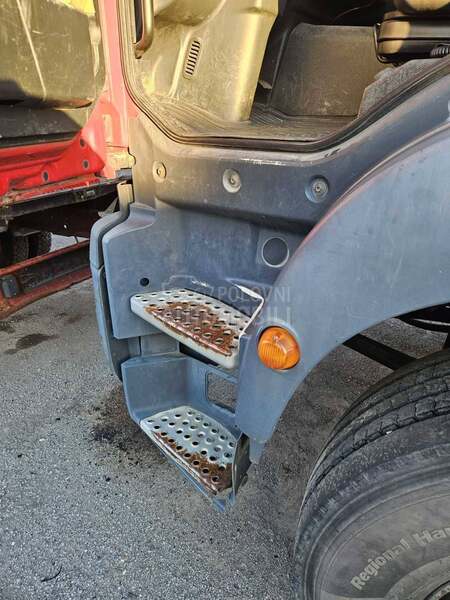MAN 26 340 kabina i delovi