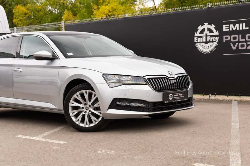 Škoda Superb 1.4 DSG Ambition