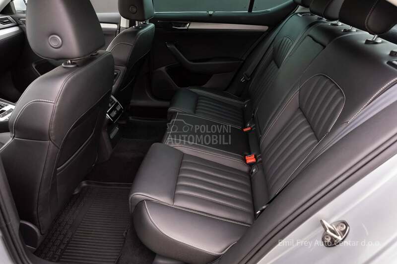 Škoda Superb 1.4 DSG Ambition