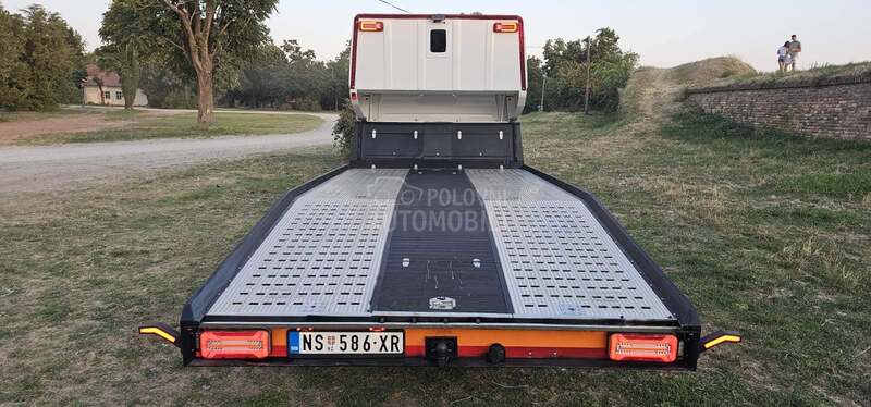 Volkswagen Crafter 2.0TDI N.A.V.O.Z