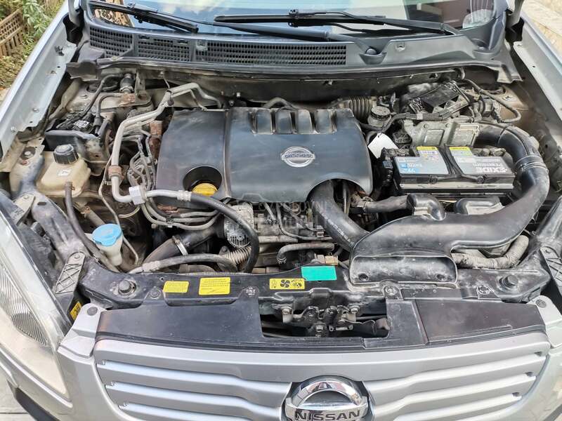 Nissan Qashqai + 2 