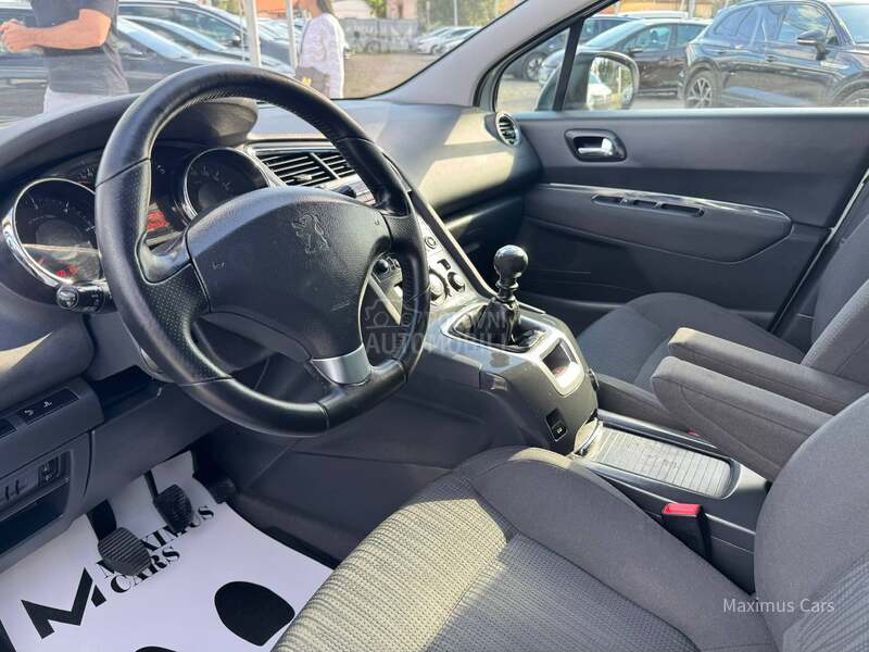 Peugeot 5008 1.6 HDI