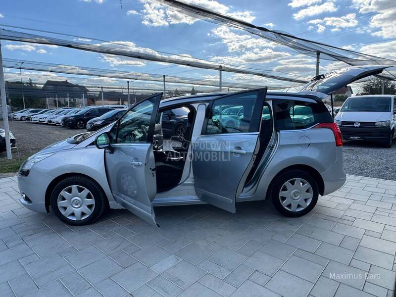 Peugeot 5008 1.6 HDI