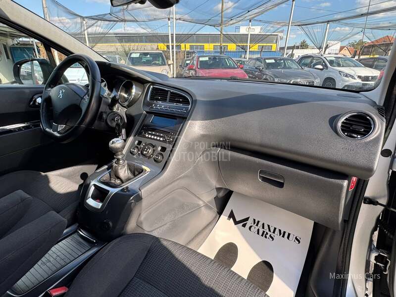 Peugeot 5008 1.6 HDI