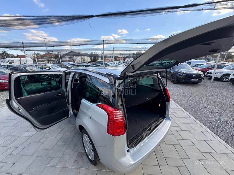 Peugeot 5008 1.6 HDI
