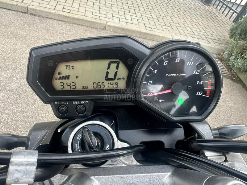 Yamaha FZ 6 Bombona