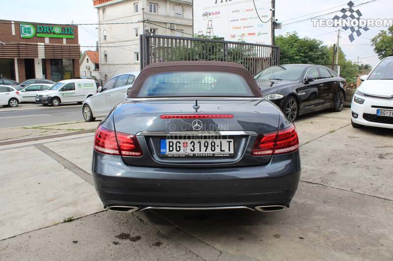 Mercedes Benz E 200 Cabrio