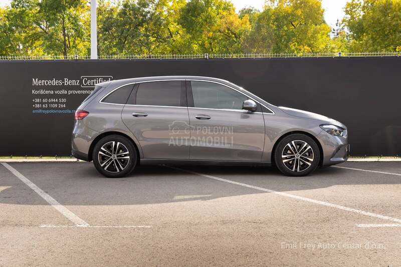 Mercedes Benz B 180 