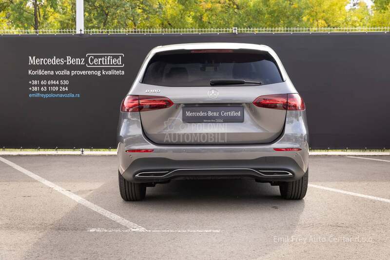 Mercedes Benz B 180 