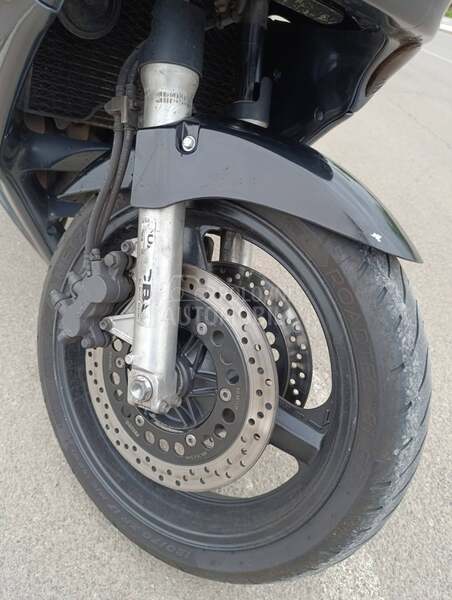 Honda CBR 1000F