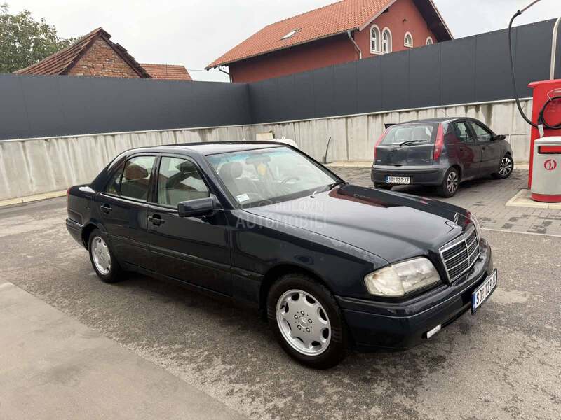 Mercedes Benz C 200 