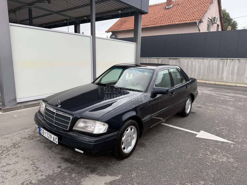 Mercedes Benz C 200 