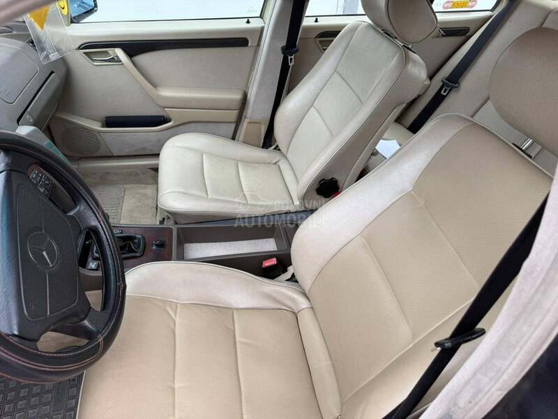 Mercedes Benz C 200 