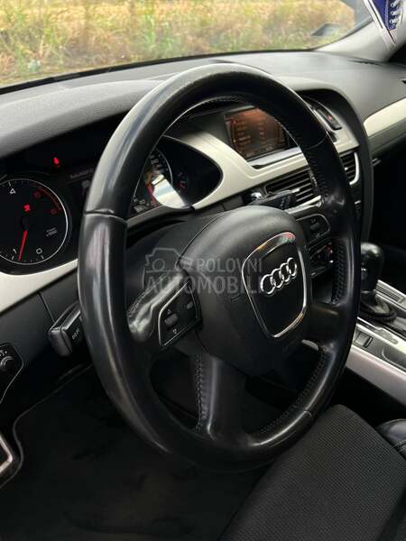 Audi A4 2.0 TDI S LINE aut