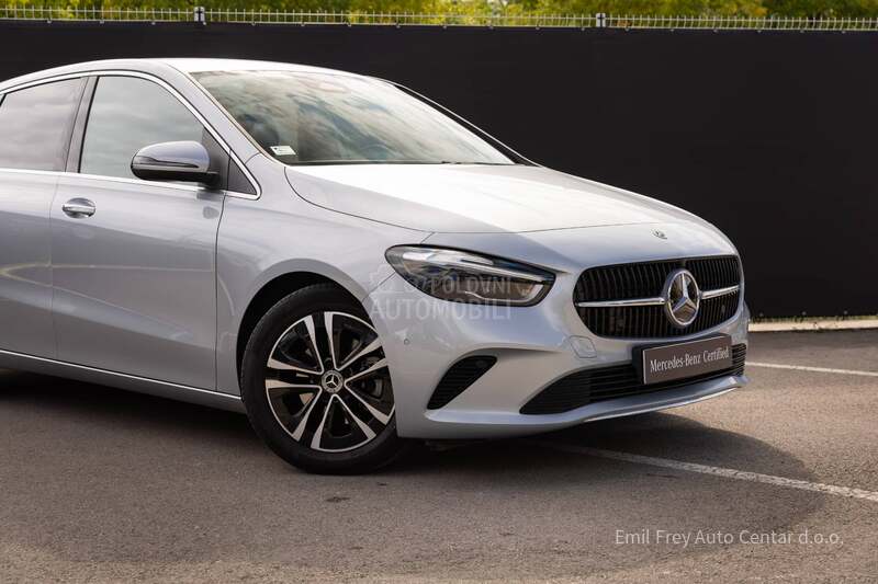 Mercedes Benz B 180 