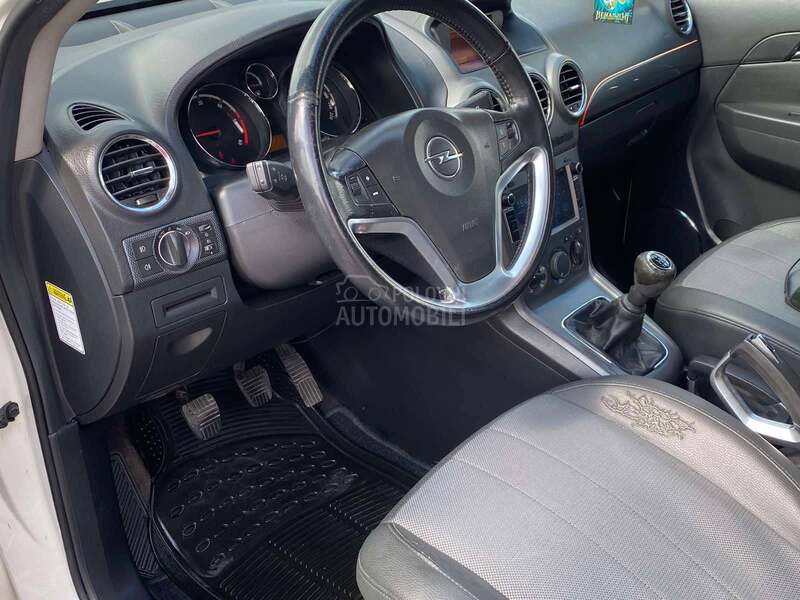 Opel Antara 
