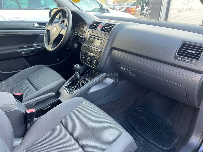 Volkswagen Golf 5 1.9TDI T O P