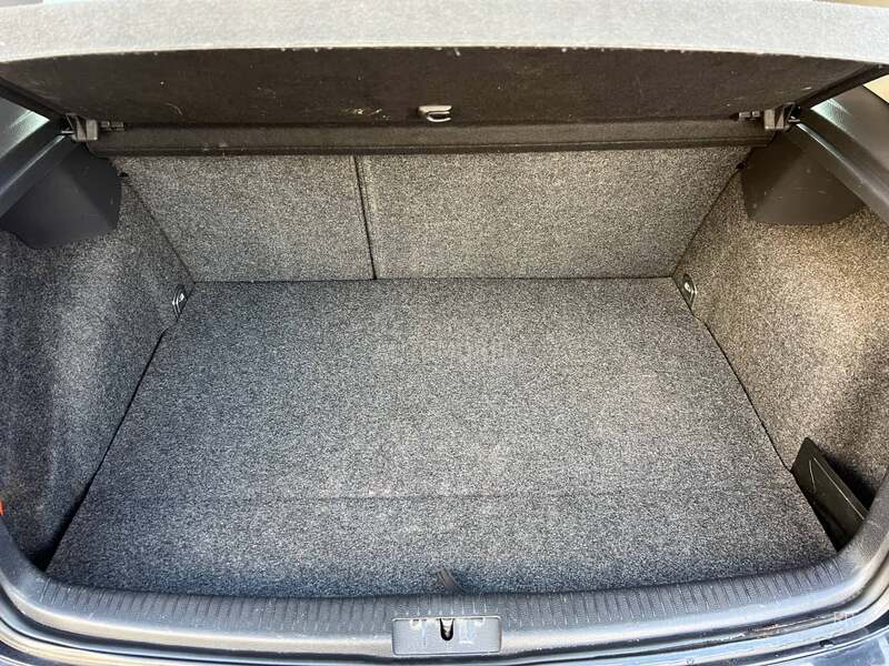 Volkswagen Golf 5 1.9TDI T O P