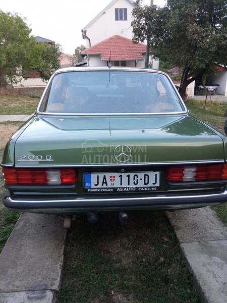 Mercedes Benz W123 200D