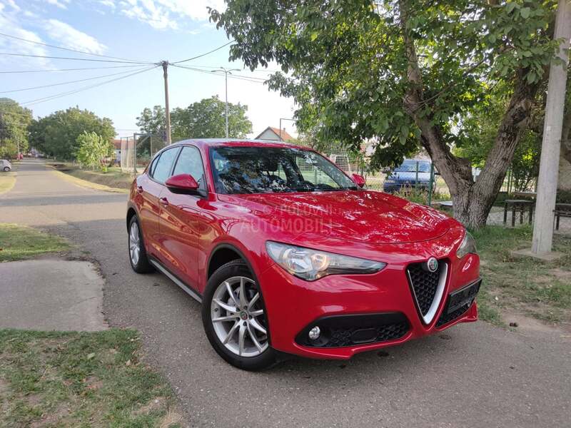 Alfa Romeo Stelvio 2.2