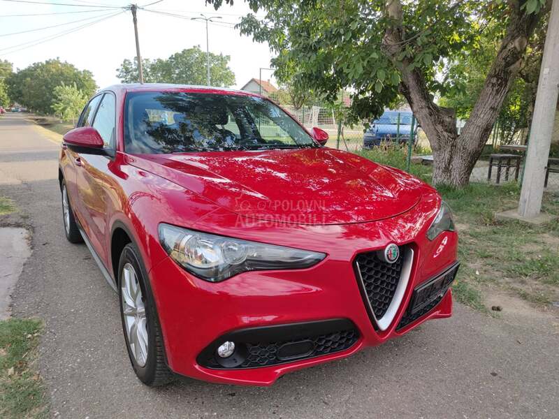 Alfa Romeo Stelvio 2.2