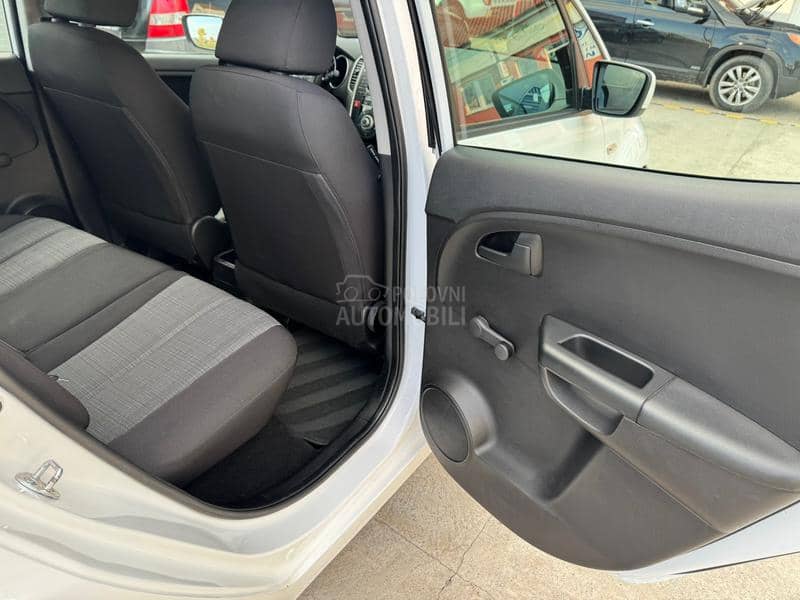 Kia Venga 1.4 CVVT