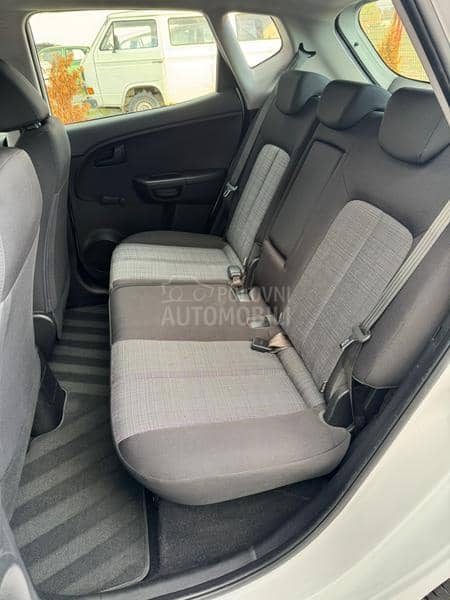 Kia Venga 1.4 CVVT