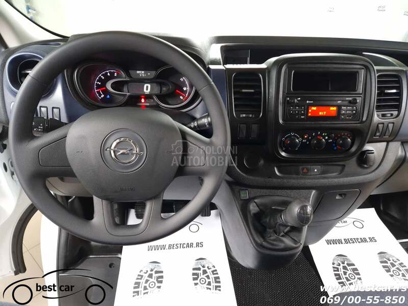 Renault Trafic VIVARO 2 KLIZNIH VRATA