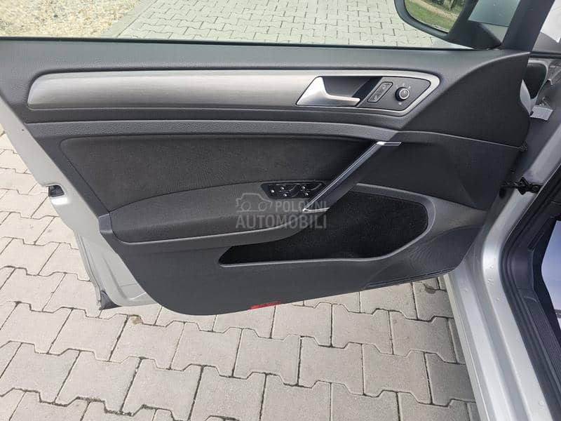 Volkswagen Golf 7  Volkswagen Golf 7