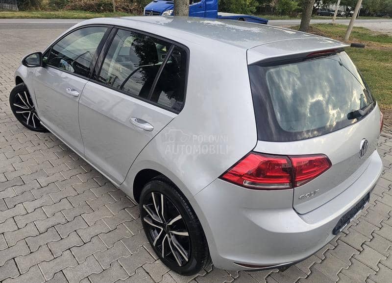 Volkswagen Golf 7  Volkswagen Golf 7