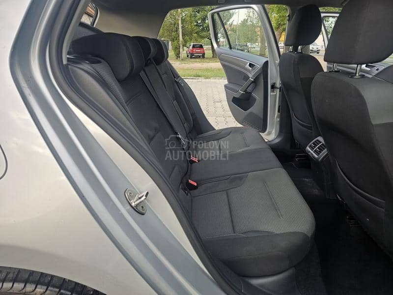 Volkswagen Golf 7  Volkswagen Golf 7
