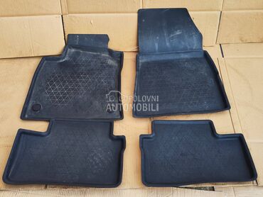 Patosnice gumene za Renault Clio