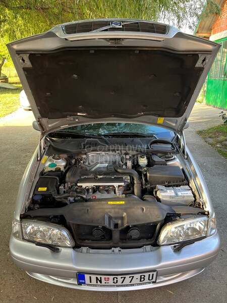 Volvo C70 2.0T 5 CILINDARA
