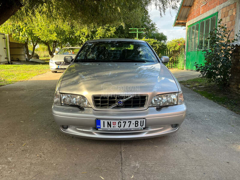 Volvo C70 2.0T 5 CILINDARA