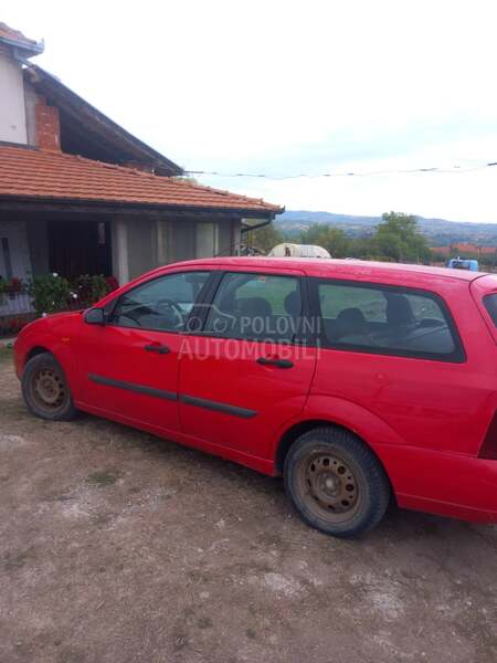 Ford Focus 1.8tddi
