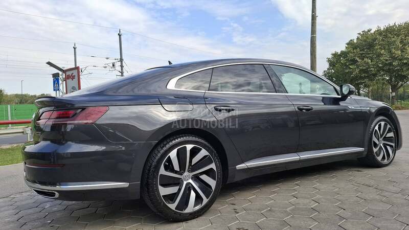 Volkswagen Arteon R-line