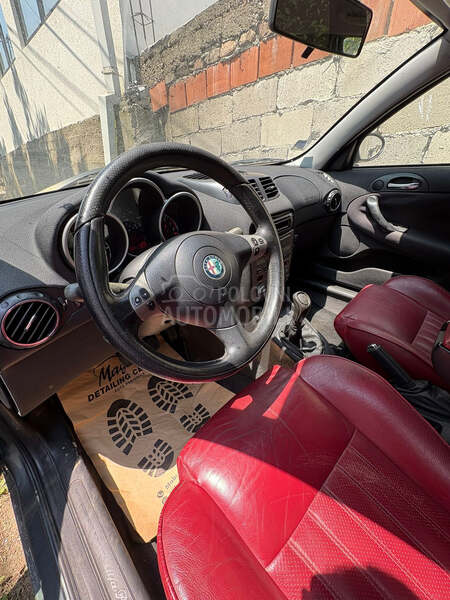 Alfa Romeo 147 1.6twin spark