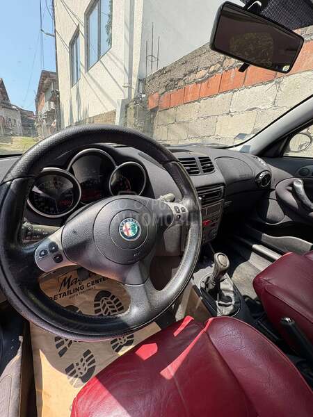 Alfa Romeo 147 1.6twin spark