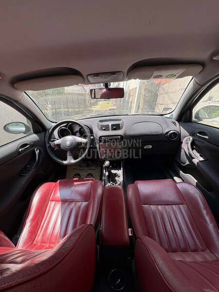 Alfa Romeo 147 1.6twin spark