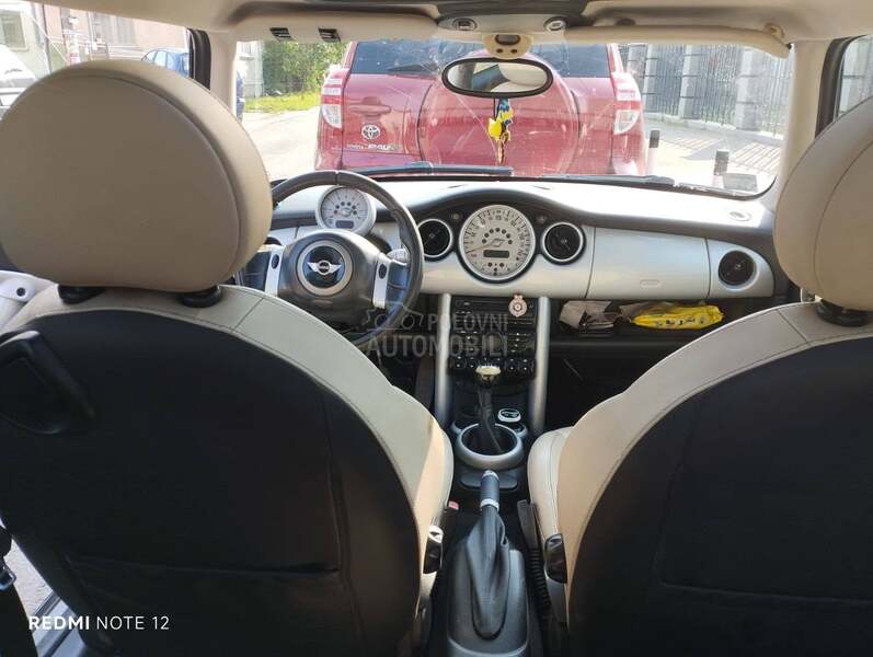 MINI Cooper 