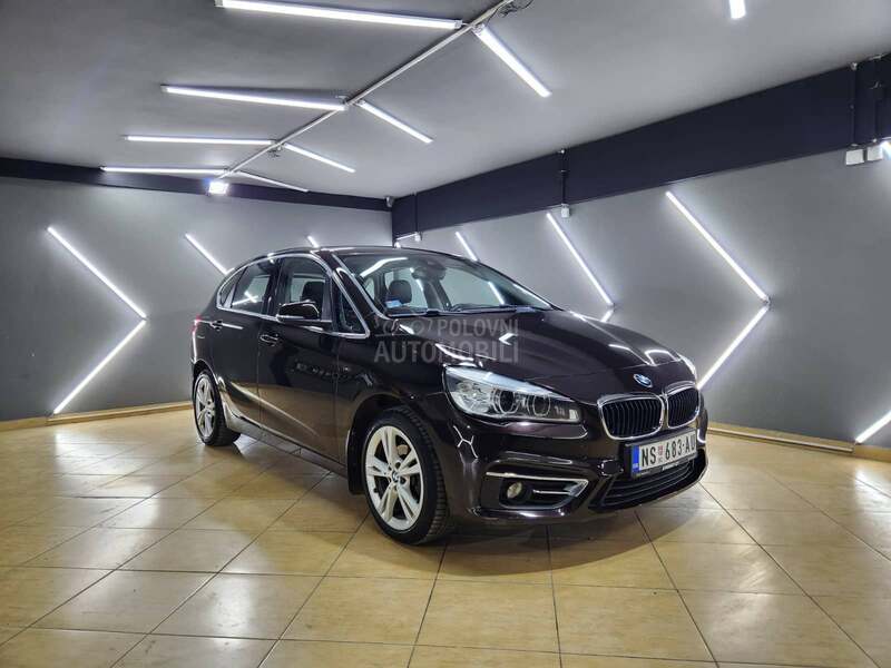 BMW 214 Active Tourer