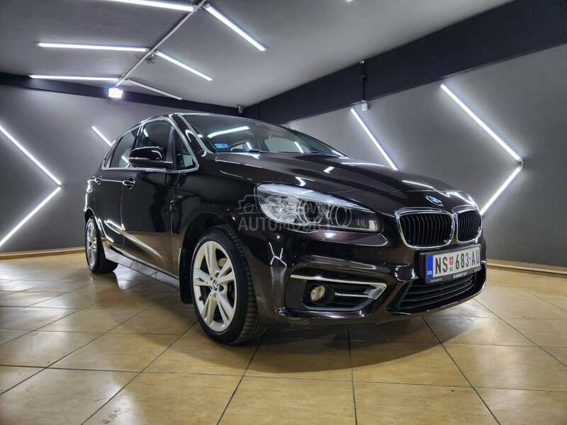 BMW 214 Active Tourer