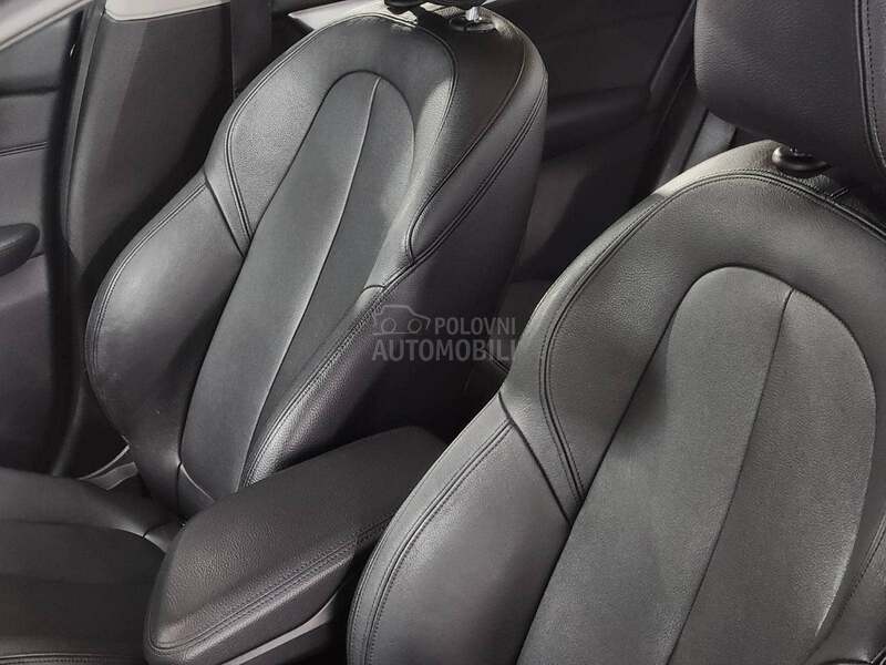 BMW 214 Active Tourer