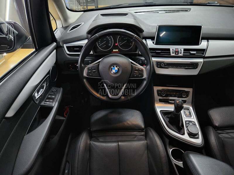 BMW 214 Active Tourer