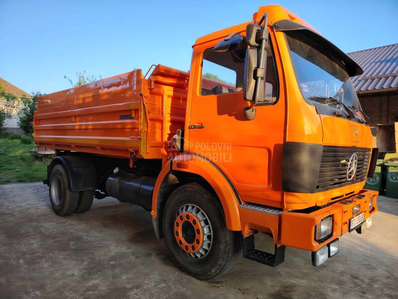 Mercedes Benz 10.1217