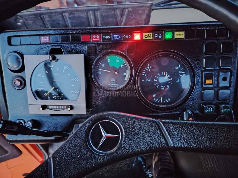 Mercedes Benz 10.1217