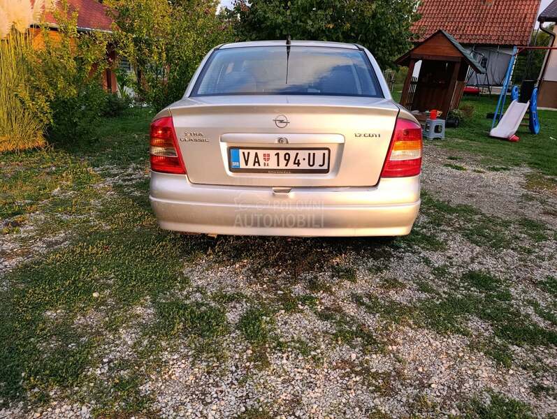 Opel Astra G 1700
