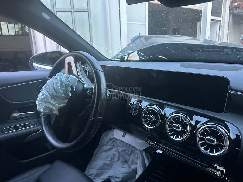 Mercedes Benz A 180 